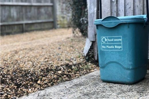 How to start your own compost bin in Australia